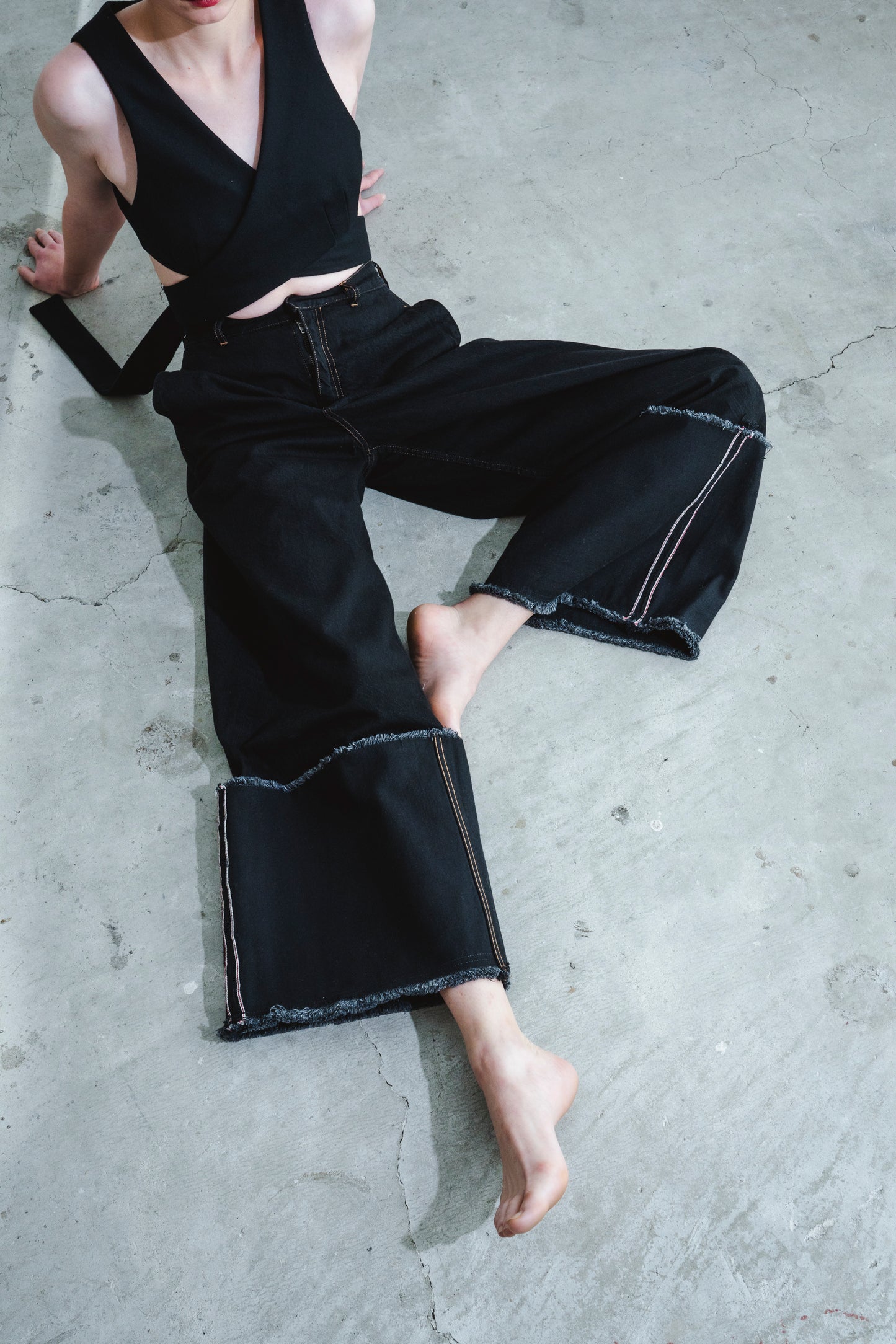 LIVING TONE / DOLK (INDIGO)