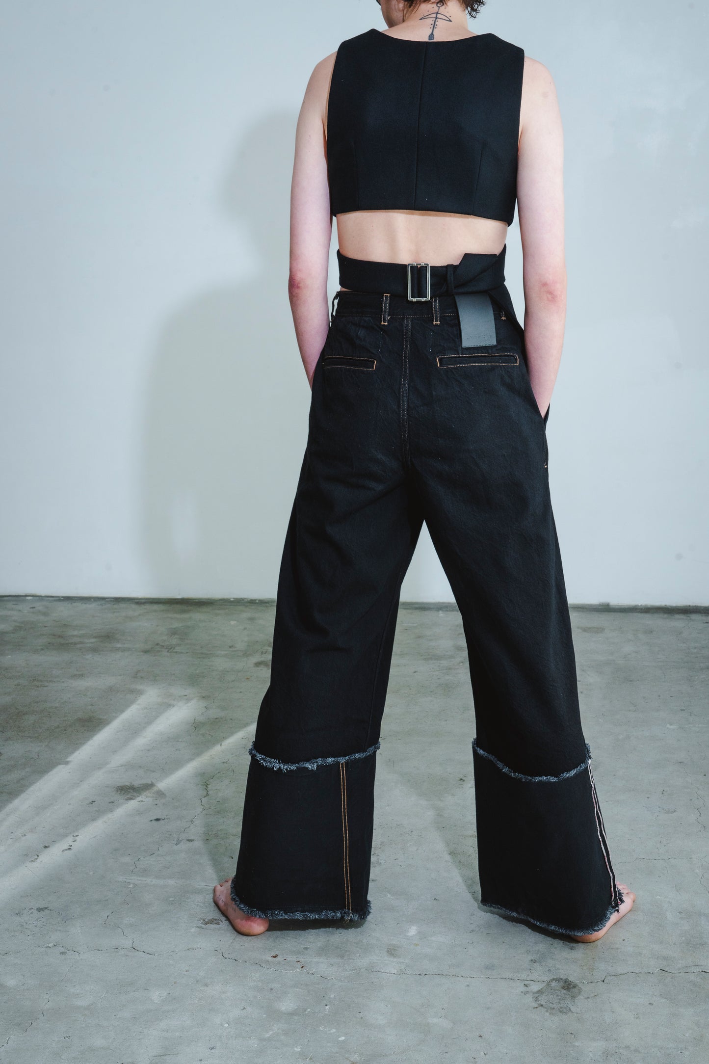 LIVING TONE / DOLK (INDIGO)