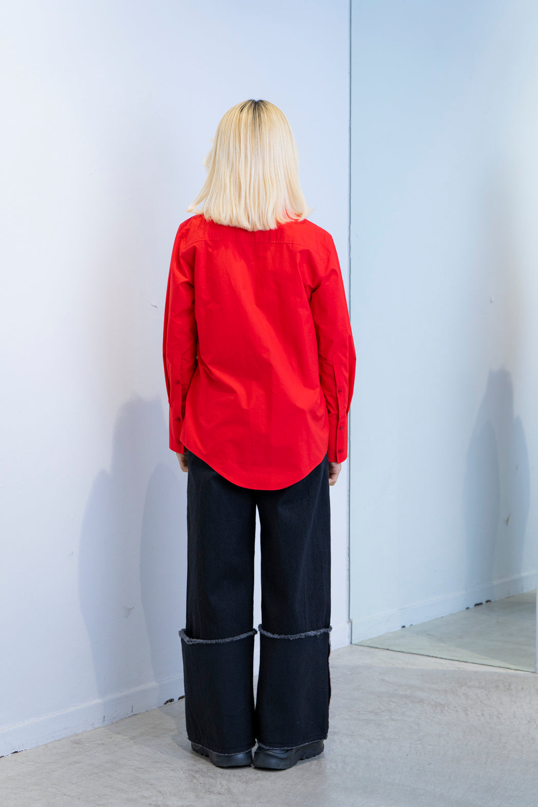 SATORUSASAKI / TWO-TUCKED SHIRT (red)